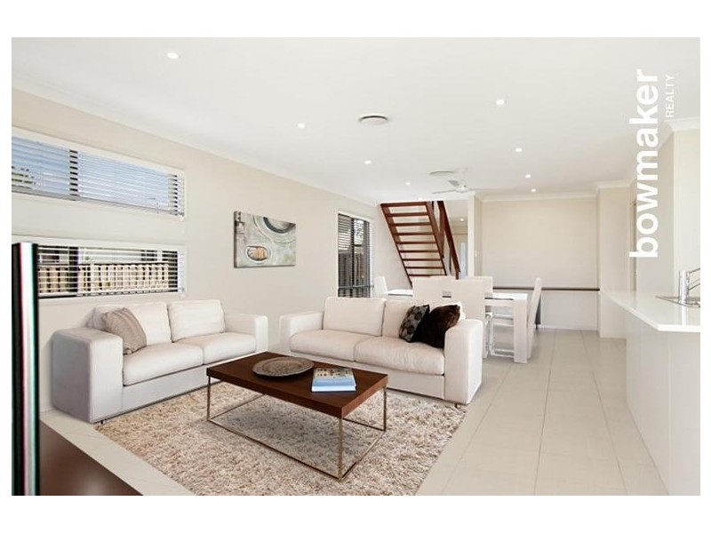 108 Mackintosh Parade, North Lakes QLD 4509