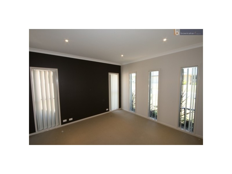30 Wallaroo Circuit, North Lakes QLD 4509