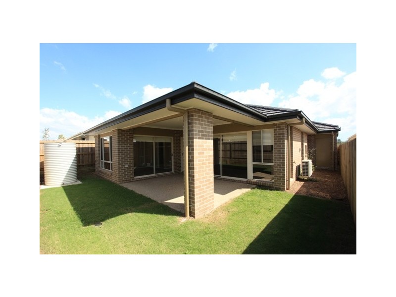 4 Wallis Circuit, North Lakes QLD 4509