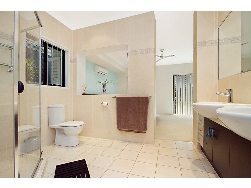 6 Burgan Place, North Lakes QLD 4509