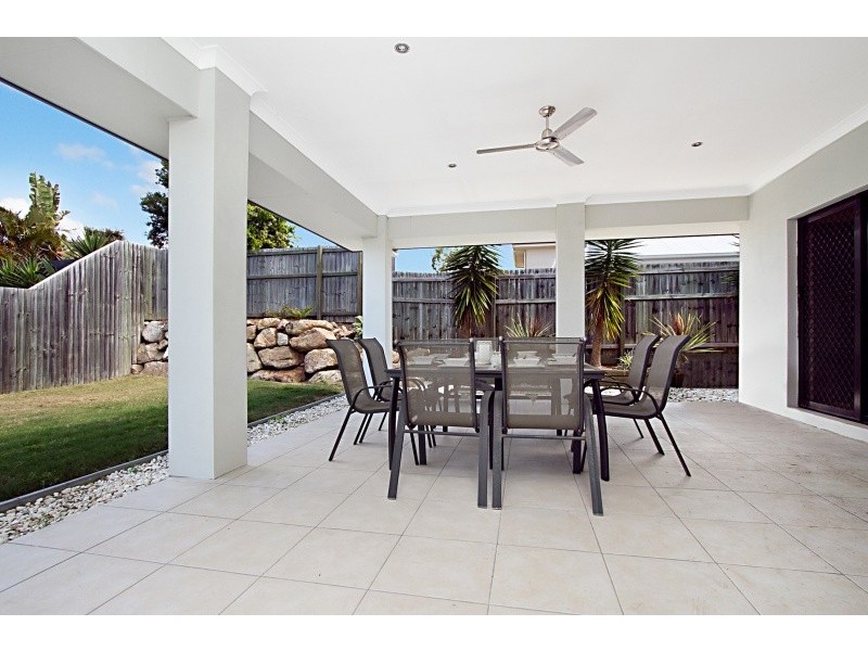 6 Burgan Place, North Lakes QLD 4509