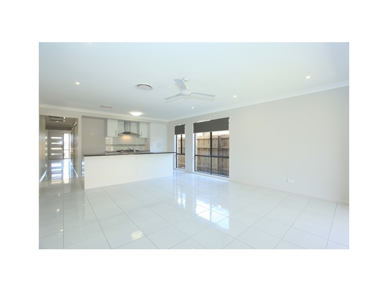 3 Bellenden Street, North Lakes QLD 4509