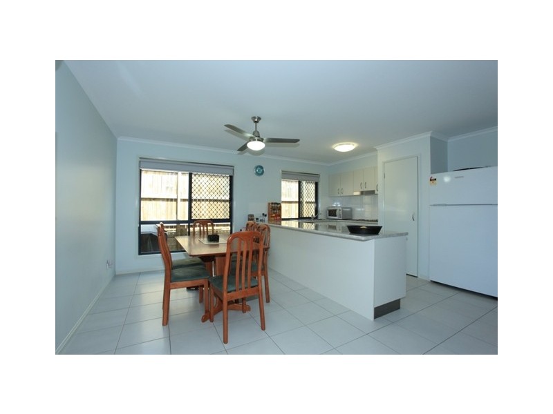 26 Chase Crescent, North Lakes QLD 4509