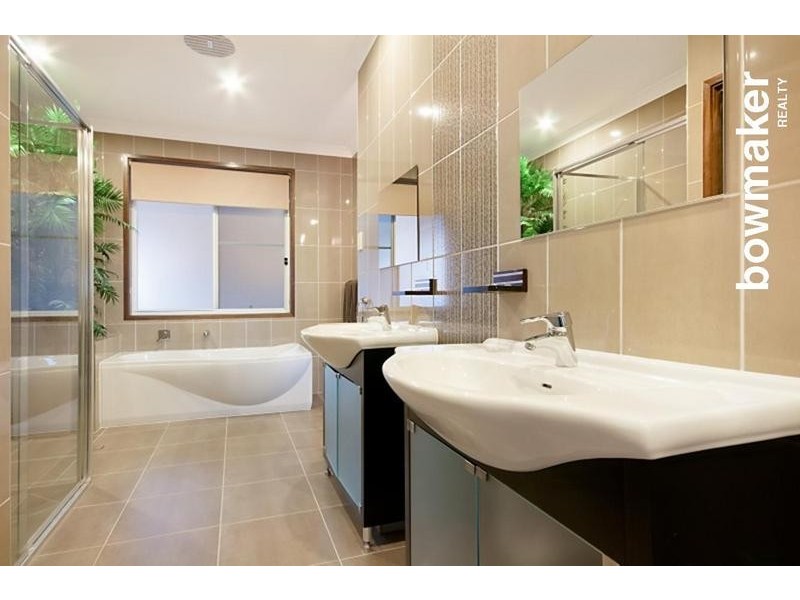 33 Trump Circuit, North Lakes QLD 4509