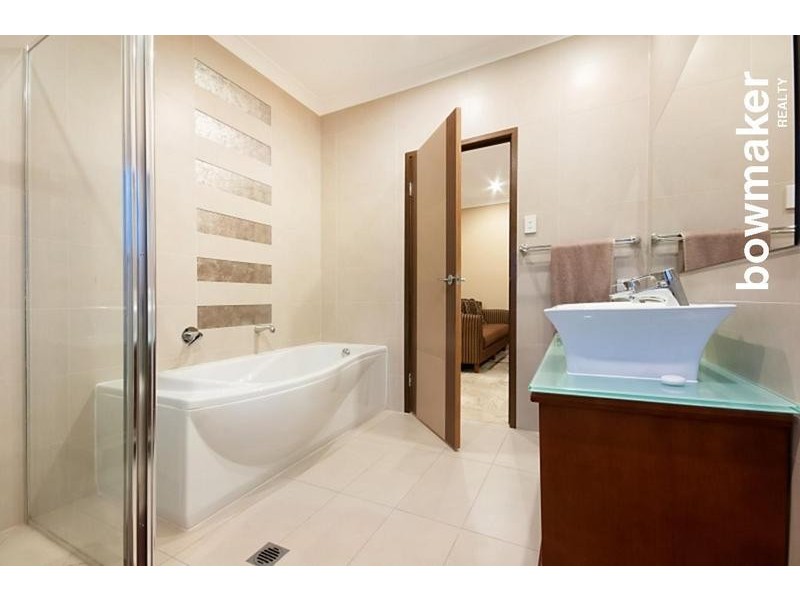 33 Trump Circuit, North Lakes QLD 4509