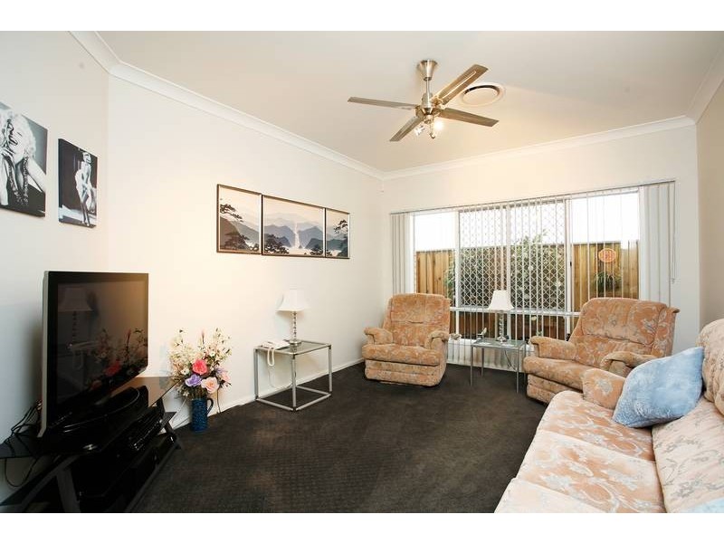 27 Cottonwood Cct, North Lakes QLD 4509