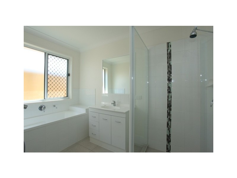 15 Kingfisher Street – ESSENCIA, Dakabin QLD 4503