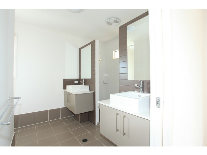 32 Ballesteros Street, North Lakes QLD 4509