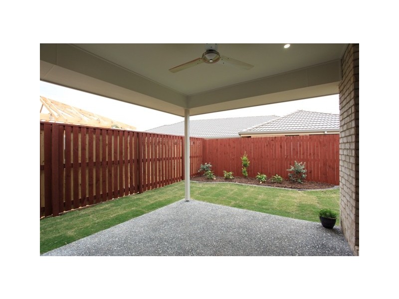 6 Magnetic Terrace, North Lakes QLD 4509