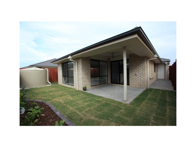 6 Magnetic Terrace, North Lakes QLD 4509