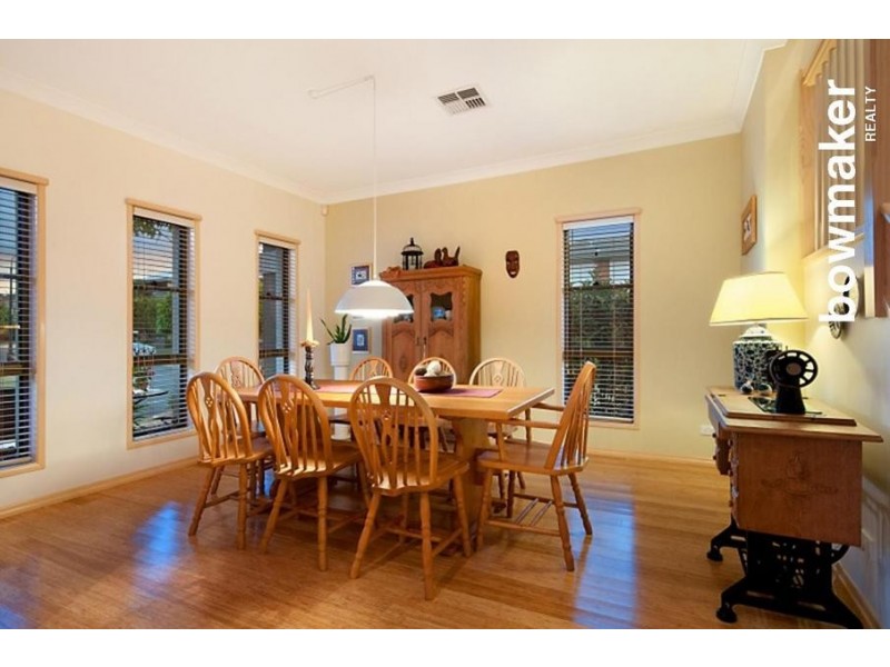 16 Senior Close, North Lakes QLD 4509