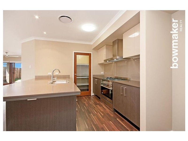 28 Lytham Circuit, North Lakes QLD 4509