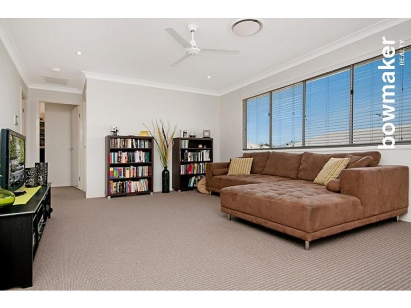 18 Whitecedar Circuit, North Lakes QLD 4509