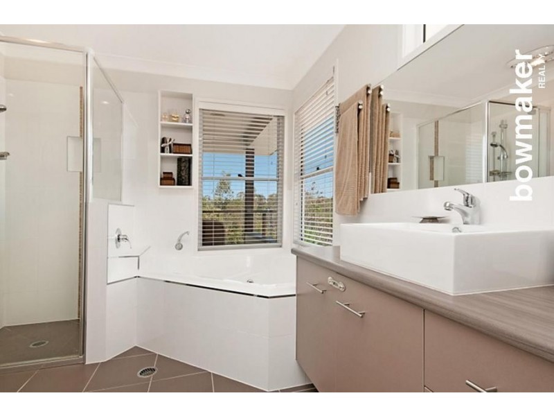 18 Whitecedar Circuit, North Lakes QLD 4509