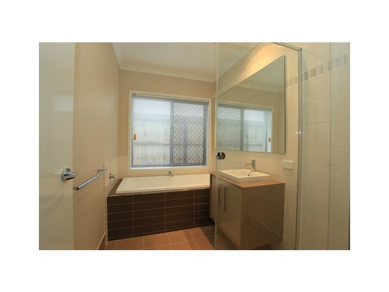 41 Chalk Circuit, North Lakes QLD 4509