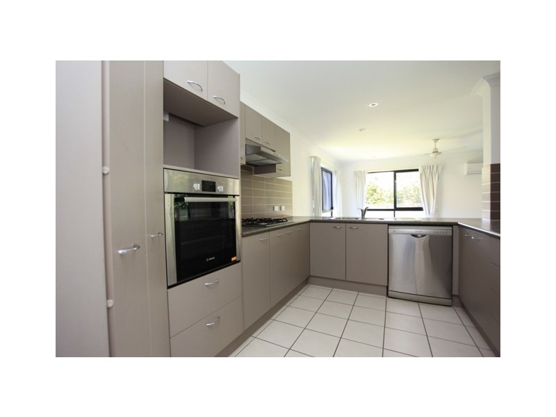 6 Melissa Court, Kallangur QLD 4503