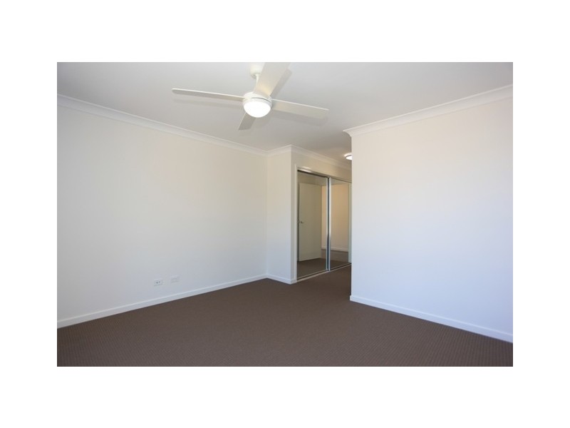 5 Fairy Wren Circuit, Dakabin QLD 4503