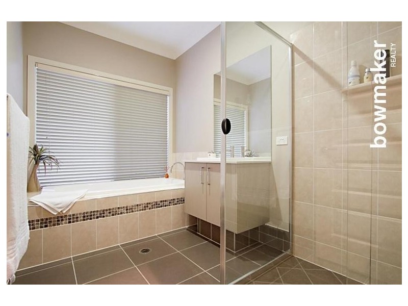 4 Faldo Court, North Lakes QLD 4509