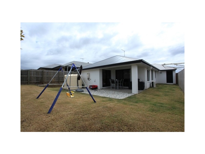 9 Sorrento Street, North Lakes QLD 4509