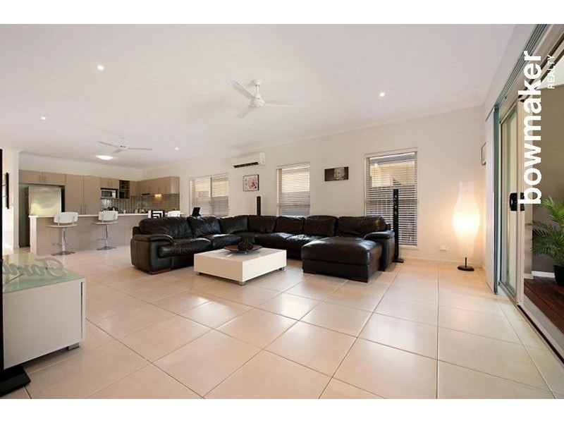 15 Dusky Street, North Lakes QLD 4509