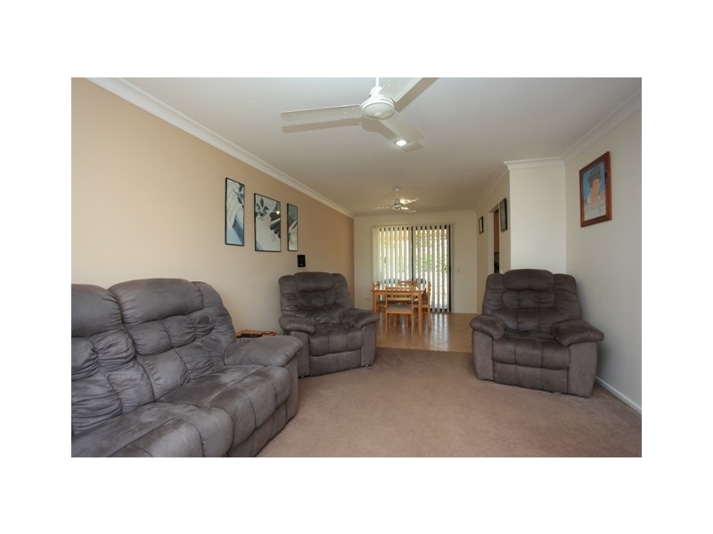 19 Ultramarine Parade, Griffin QLD 4503