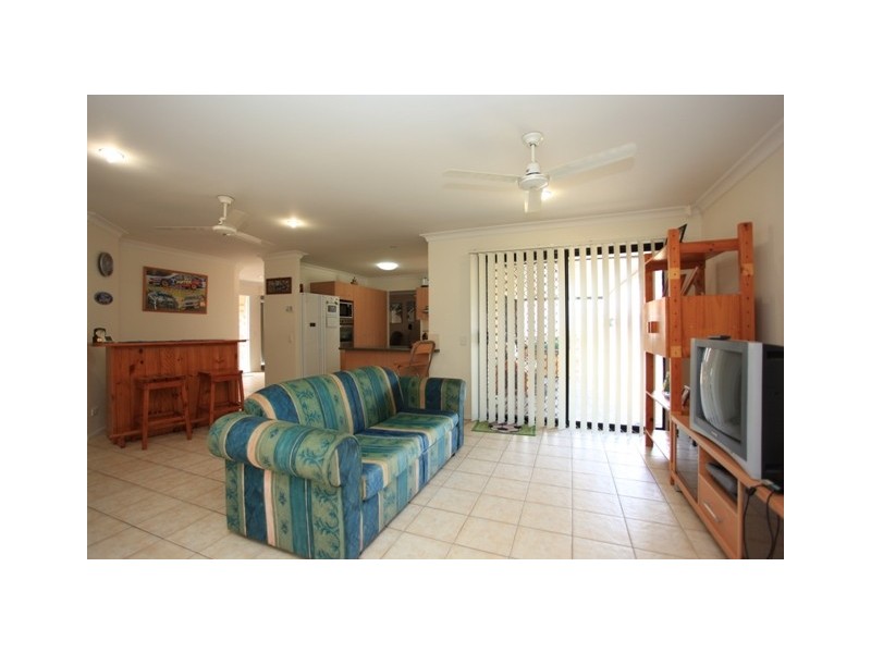 19 Ultramarine Parade, Griffin QLD 4503