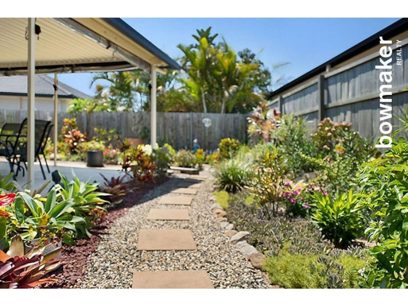 24 Tuckeroo Parade, North Lakes QLD 4509