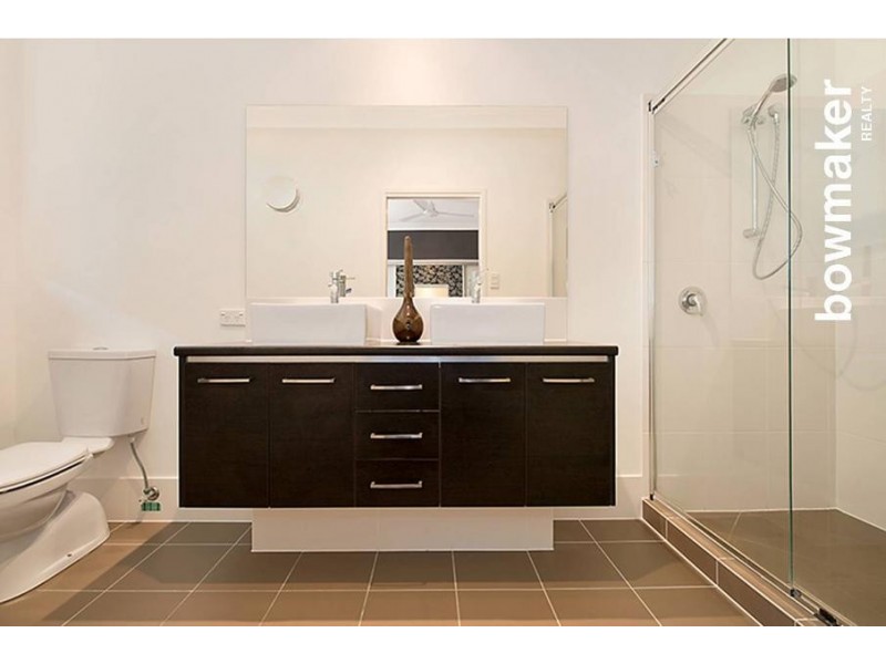 10 Wombat Parade, North Lakes QLD 4509