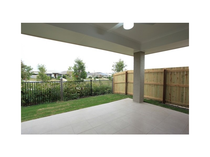 11 Portmarnock Street, North Lakes QLD 4509