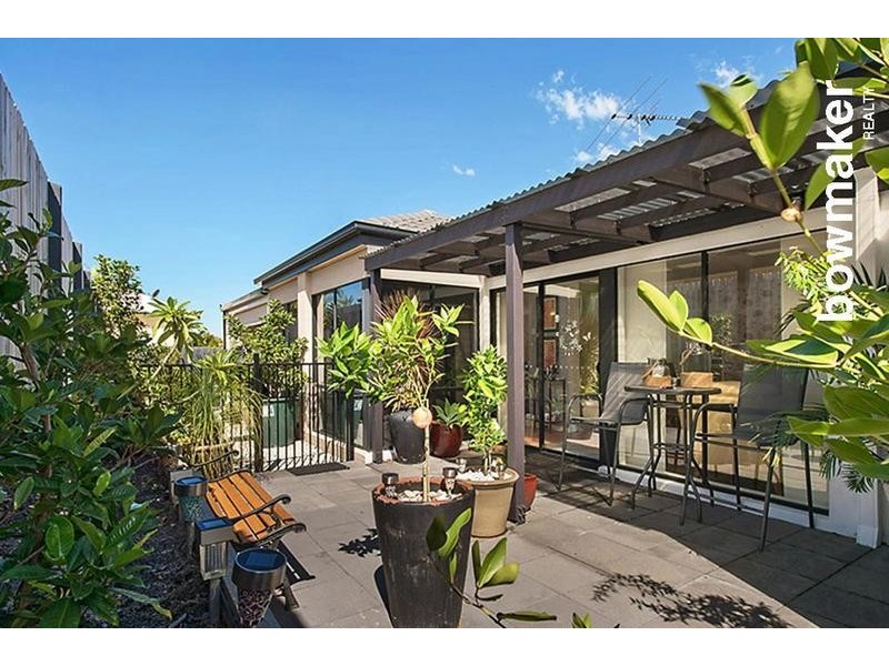 8 Dotterel Crescent, North Lakes QLD 4509