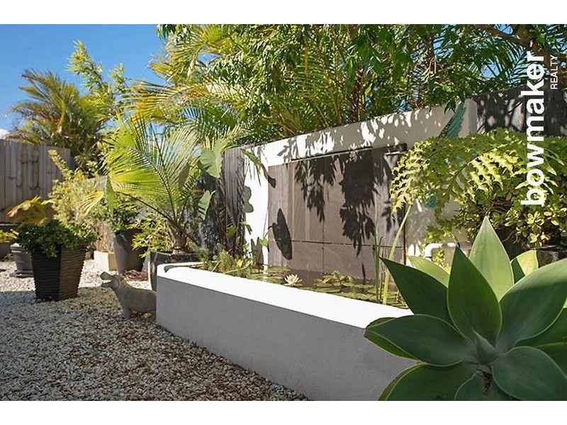 8 Dotterel Crescent, North Lakes QLD 4509