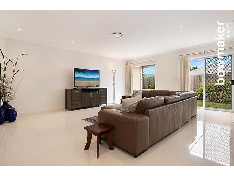 9 Glorious Court, North Lakes QLD 4509