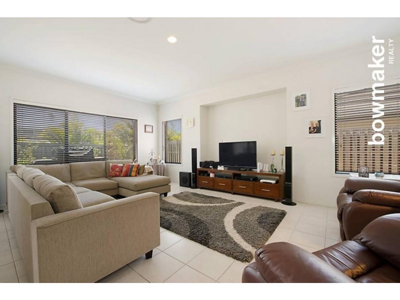 1 Satinay Parade, North Lakes QLD 4509