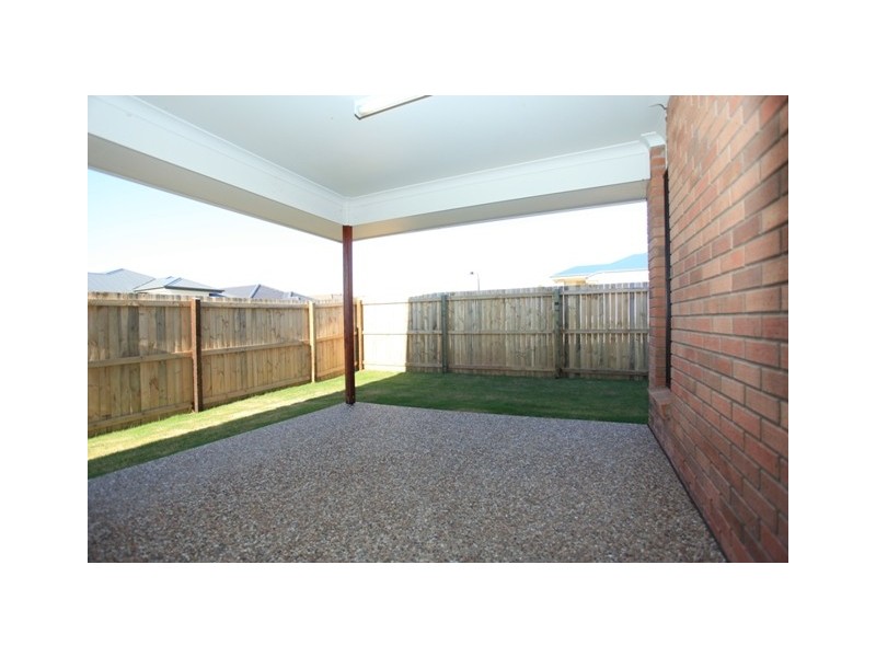 10 Triumph Circuit, North Lakes QLD 4509