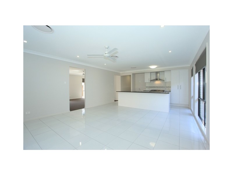 3 Bellenden Street, North Lakes QLD 4509