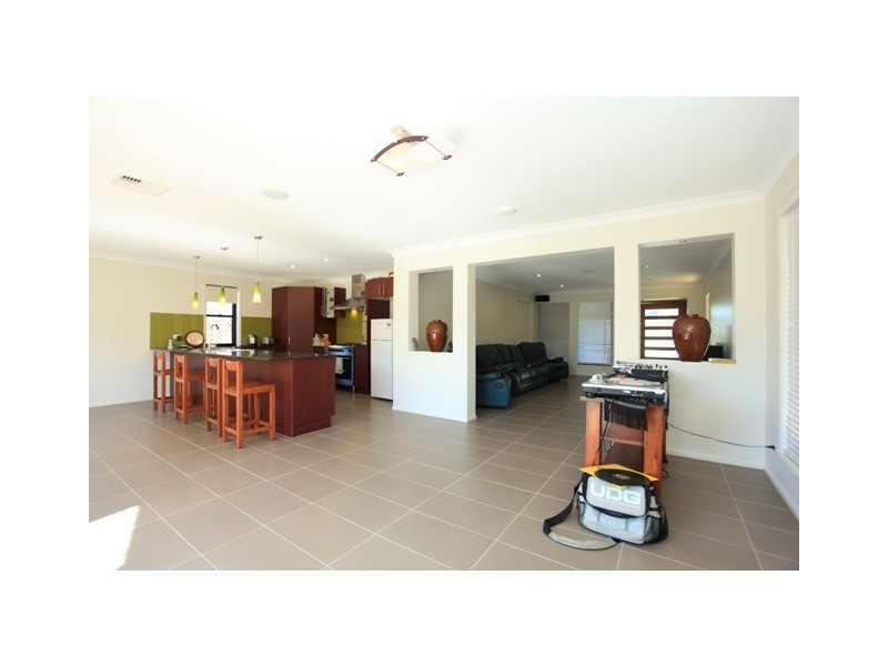18 Bonnet Parade, Mango Hill QLD 4509