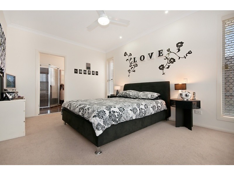 36 Planigale Crescent, North Lakes QLD 4509