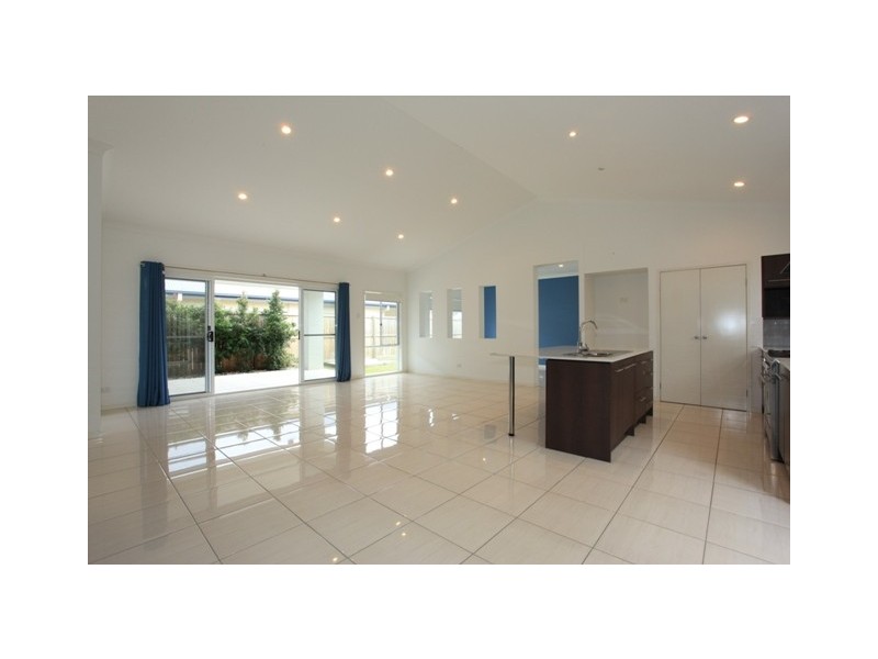 23 Langer Circuit, North Lakes QLD 4509