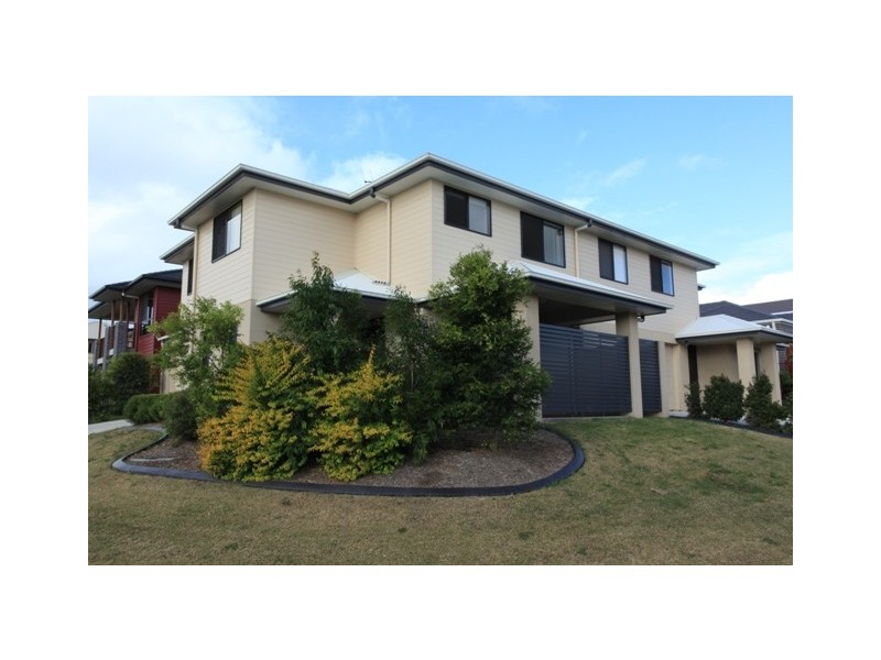 7 First Street, North Lakes QLD 4509
