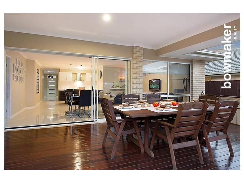 1 Williams Crescent, North Lakes QLD 4509