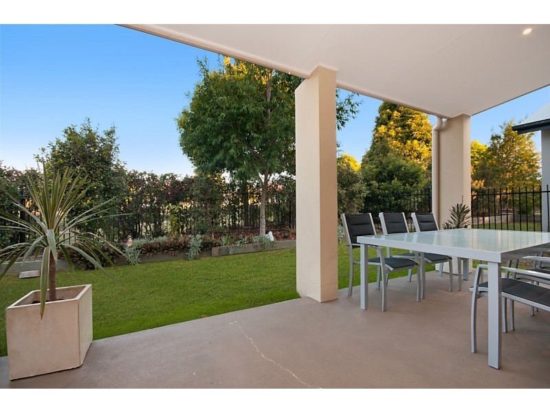 6 Riley Court, North Lakes QLD 4509