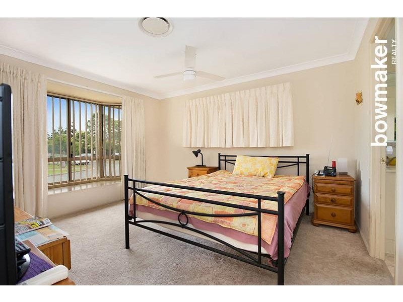 18 Monaghan Crescent, North Lakes QLD 4509