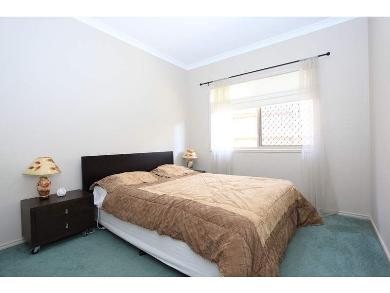 33 Cottonwood Circuit, North Lakes QLD 4509