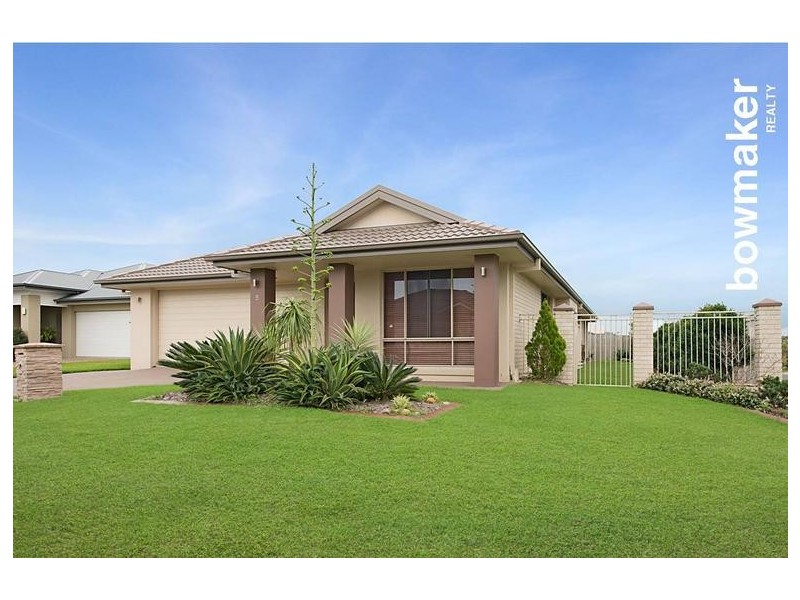 5 Langham Crescent, North Lakes QLD 4509