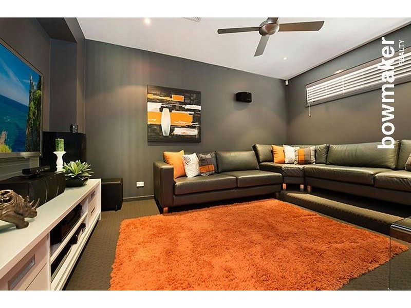 32 Dunes Crescent, North Lakes QLD 4509