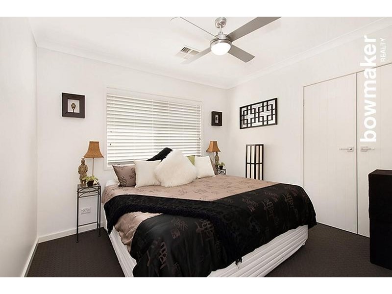 32 Dunes Crescent, North Lakes QLD 4509