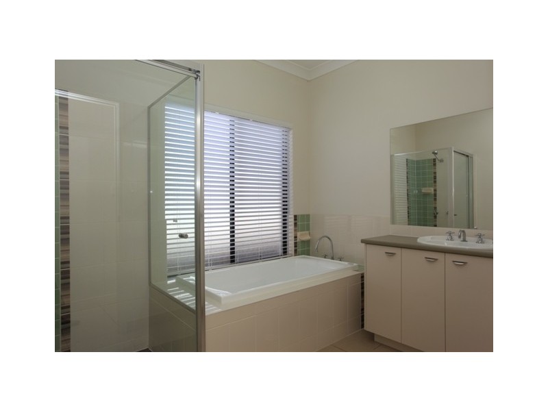 58 Kangaroo Street, North Lakes QLD 4509