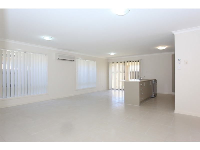 58 Daintree Circuit, North Lakes QLD 4509