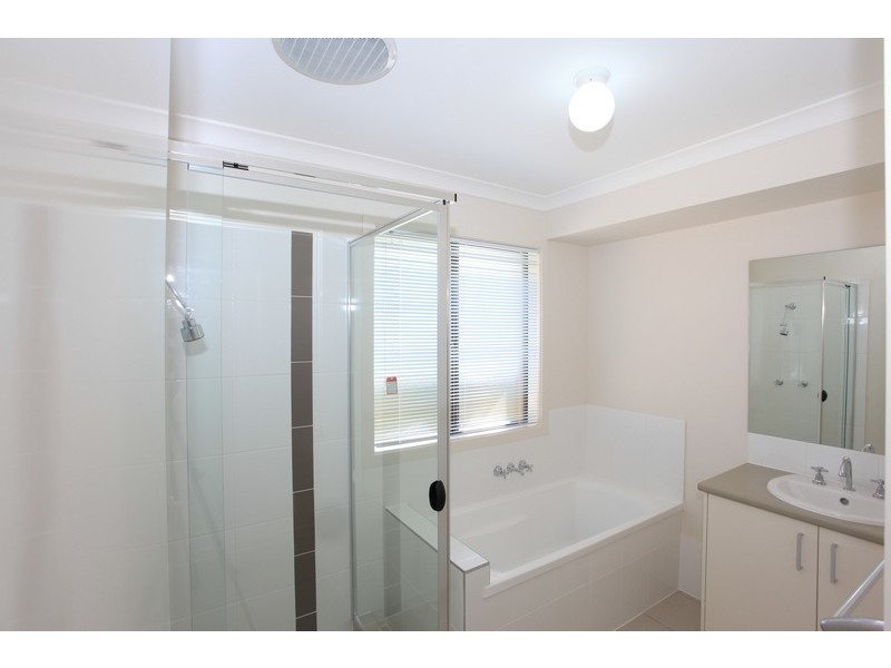 58 Daintree Circuit, North Lakes QLD 4509