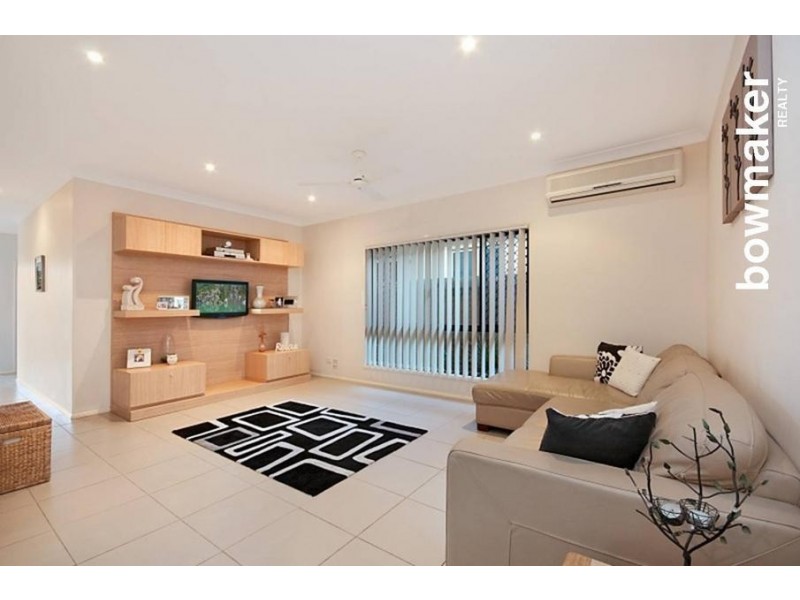 18 Echidna Parade, North Lakes QLD 4509